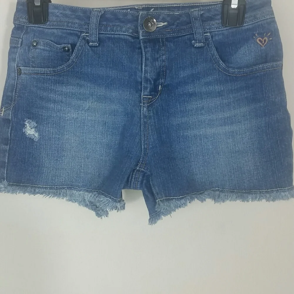 Justice shorts Jean blue denim cut-off fringed daisy duke